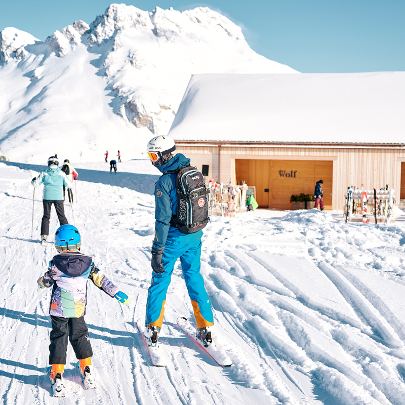 der WOLF Besucher Ski
